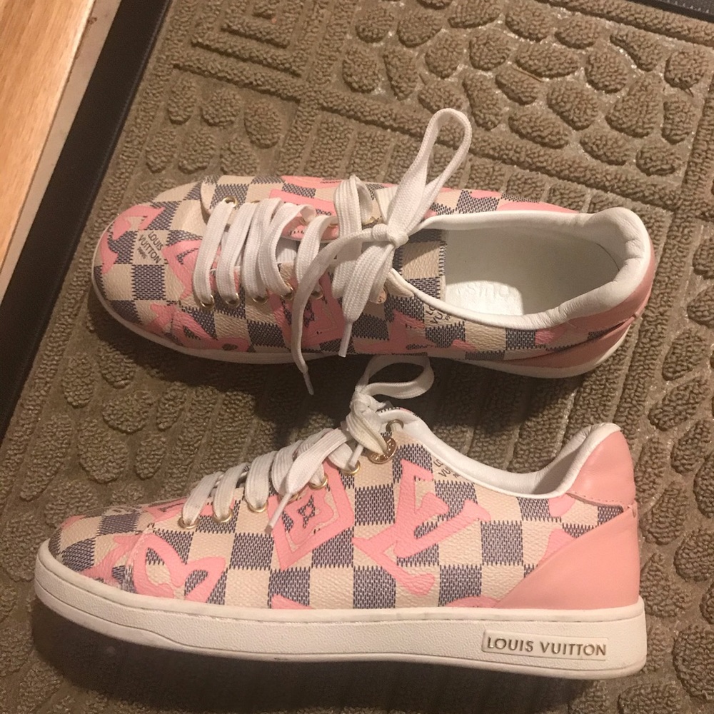 LV sneakers